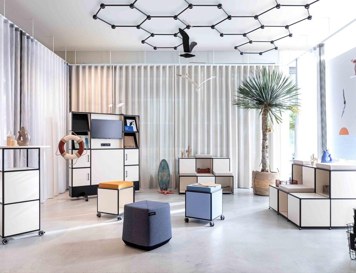 Favo Light Net in office Favo Light Net from SATTLER used in the office