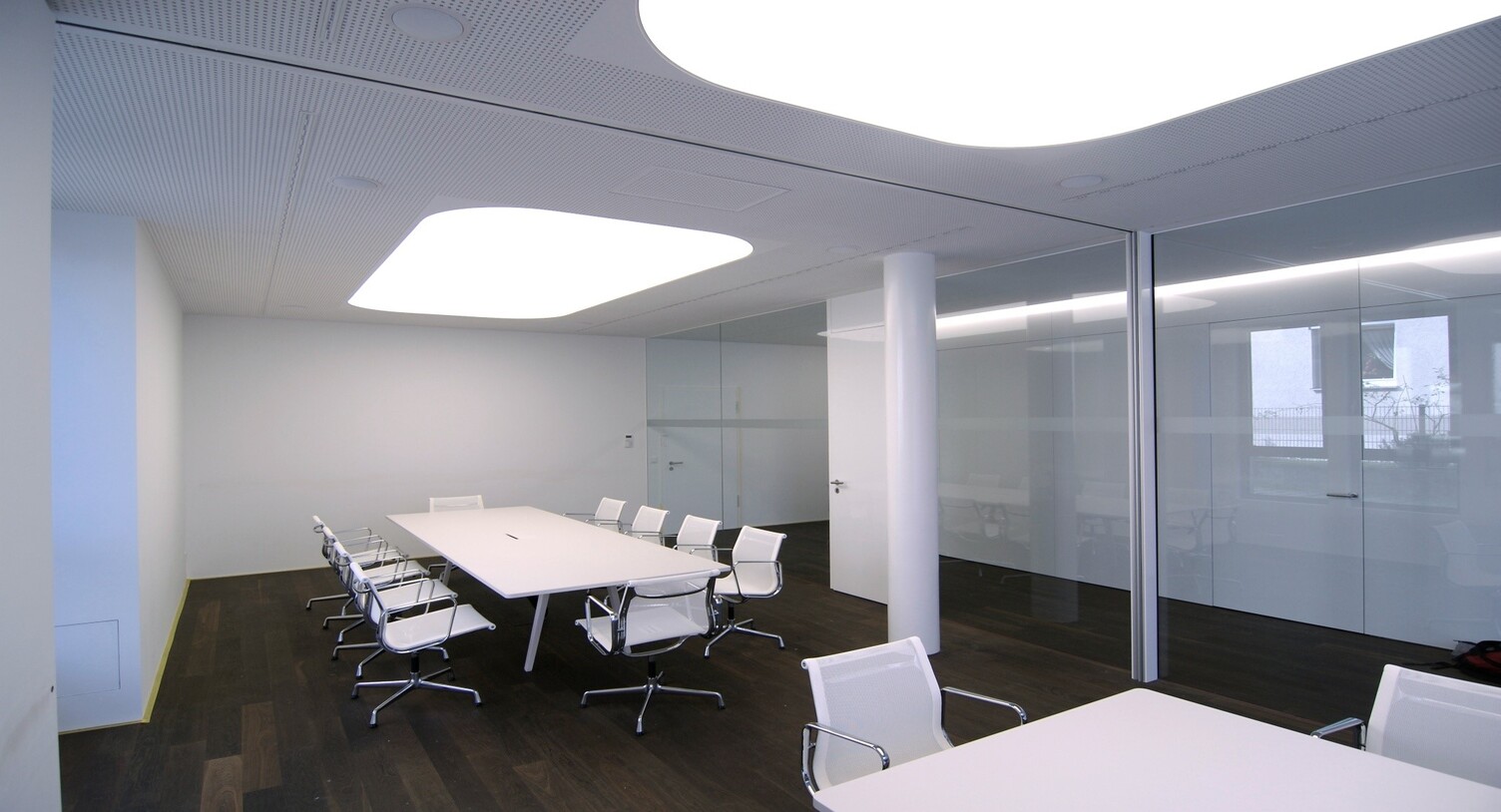 Holy Metzingen – Acoustically Effective Light Ceiling Seminar room Holy Metzingen with acoustically effective light ceiling