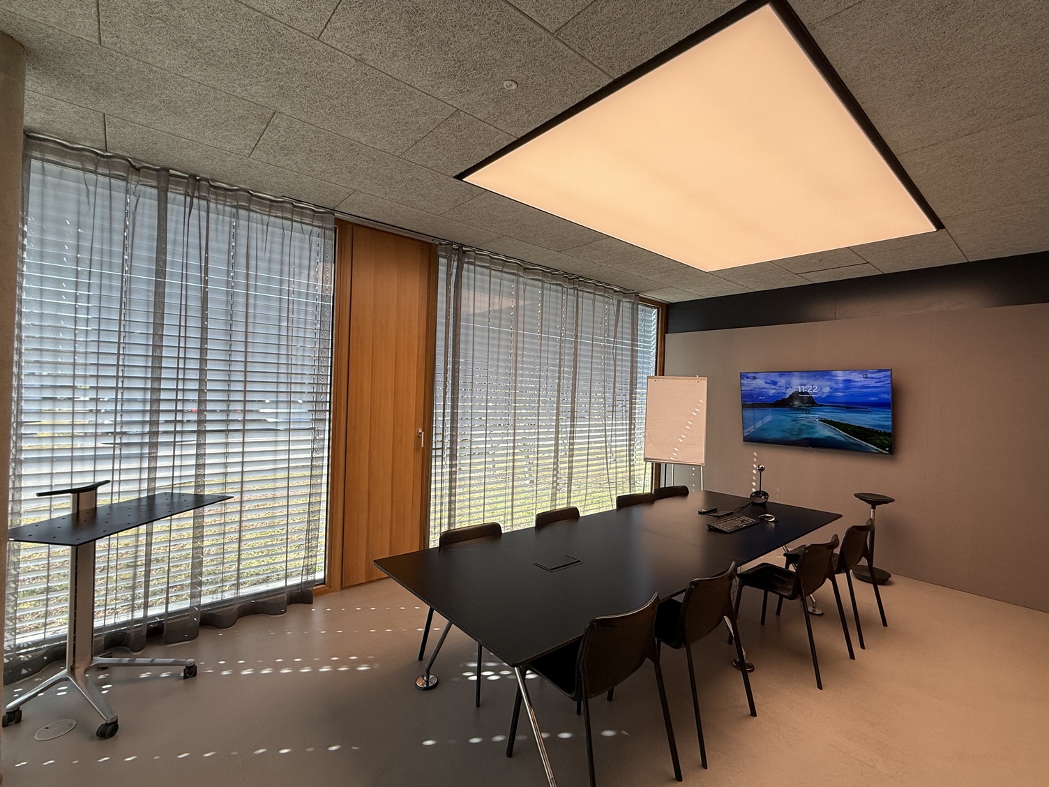 SATTLER Conference Room – Rectangular Light Ceiling SATTLER conference room with rectangular light ceiling